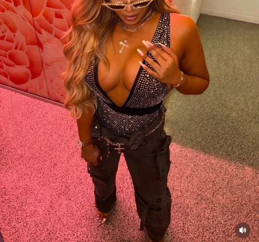 TS - looking 4 some hot mens to join on my group play  