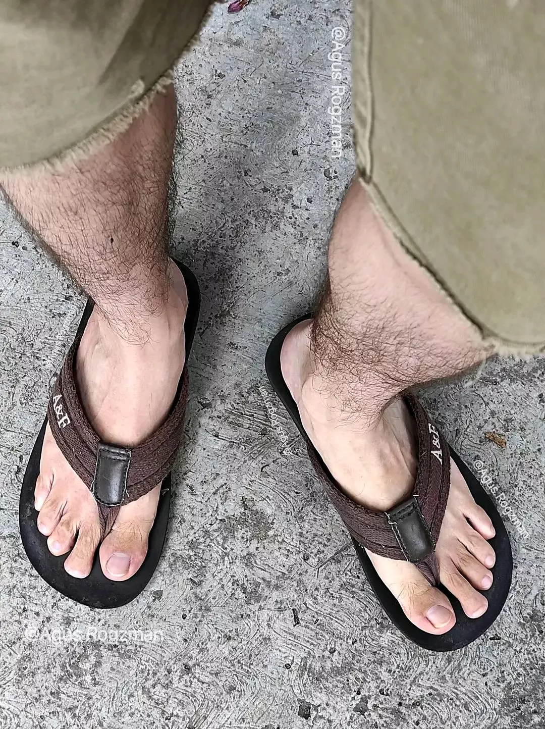 Turkish male feet 