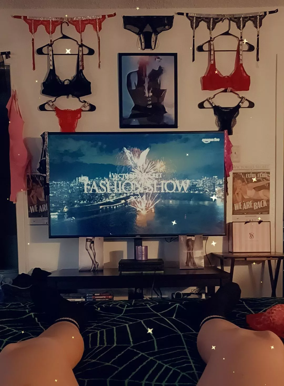 Victoria's Secret Fashion Show is back!!! 