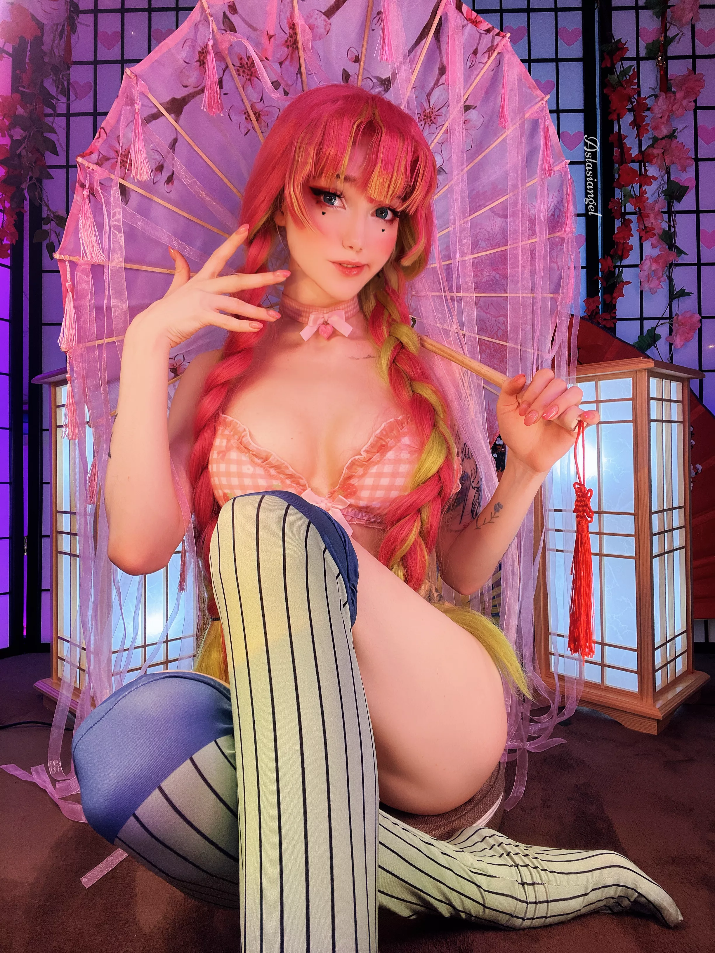 Wanna feel my love breath? 💓