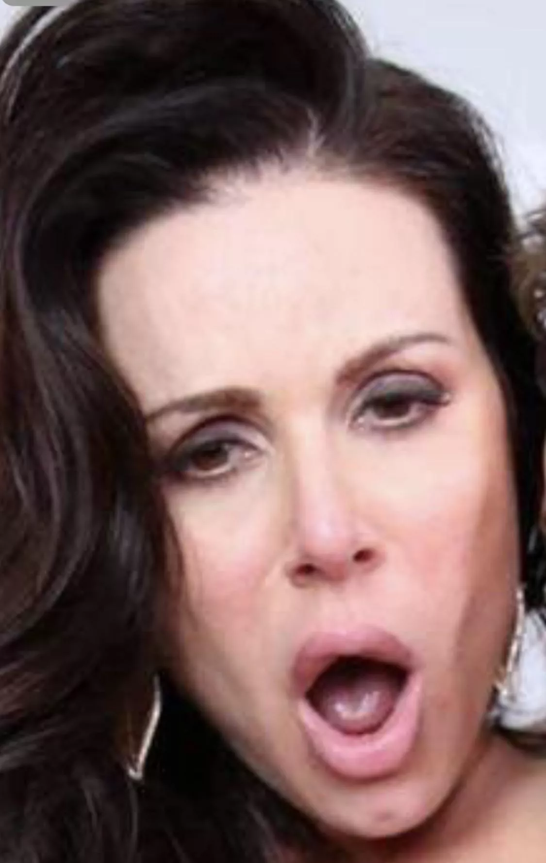 What is Kendra thinking about here?