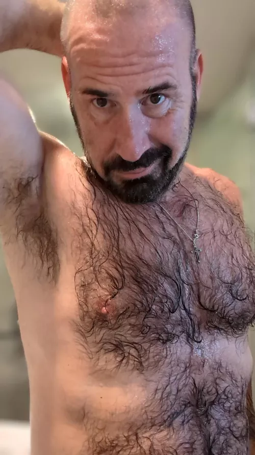 Who wants to dry these hairy pits?