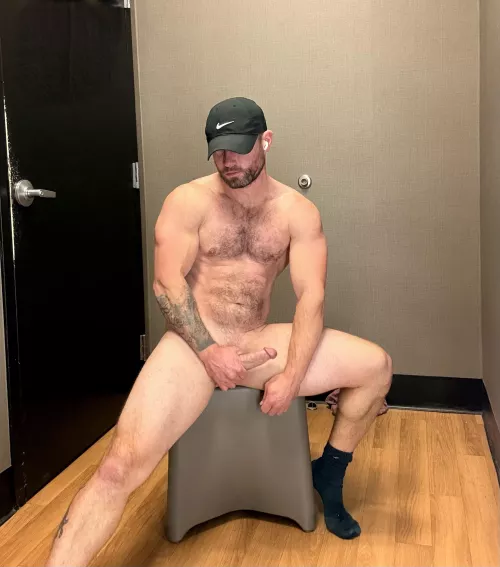 Would you try on clothes with me in the dressing room? (Or take them off)