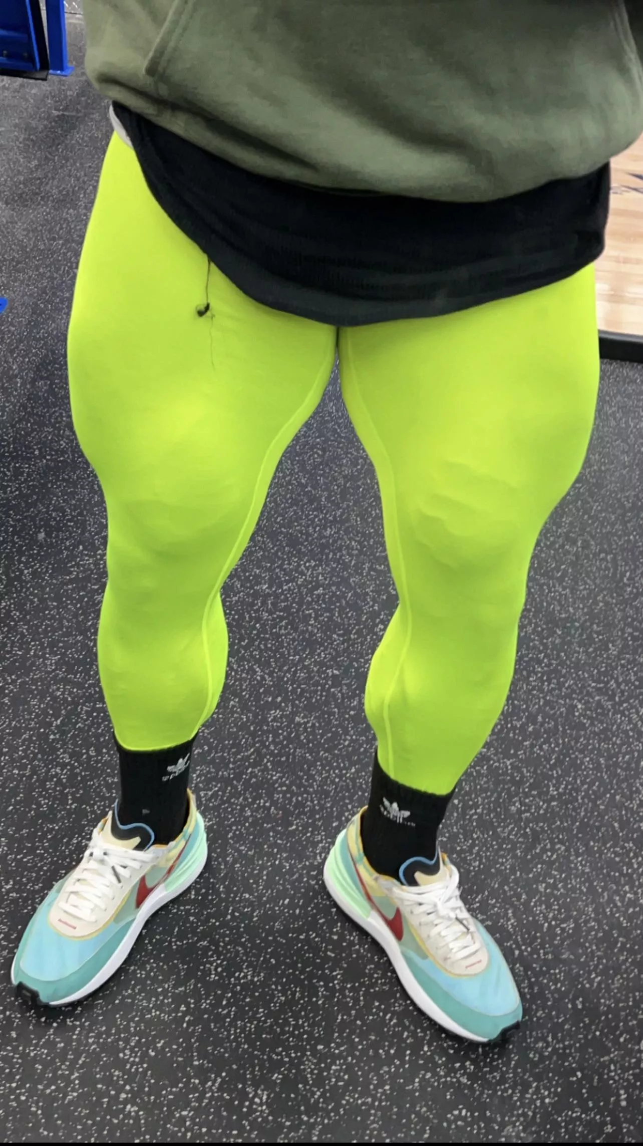 You like that angle! (33)(m)