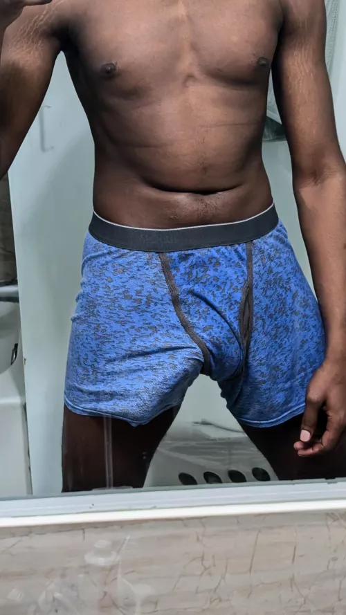 You like that bulge boy Kik reggithedud 