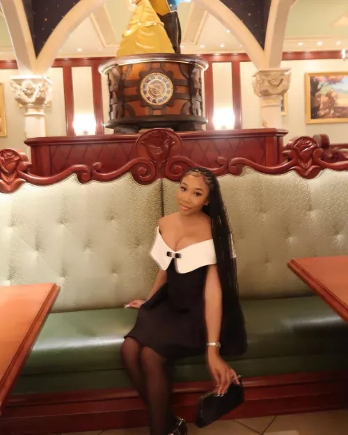 Your Ebony Princess is ready to be worshiped and spoiled 🤍