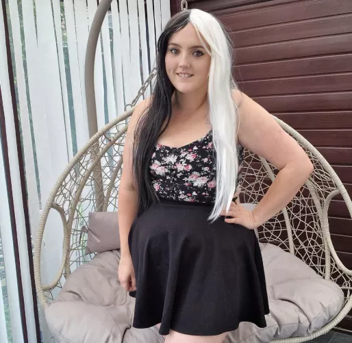 Your friendly girl next door 💕