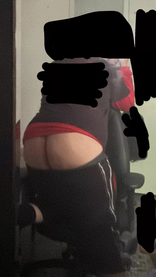 20 chub bttm cant host down for carplay if u got the car 