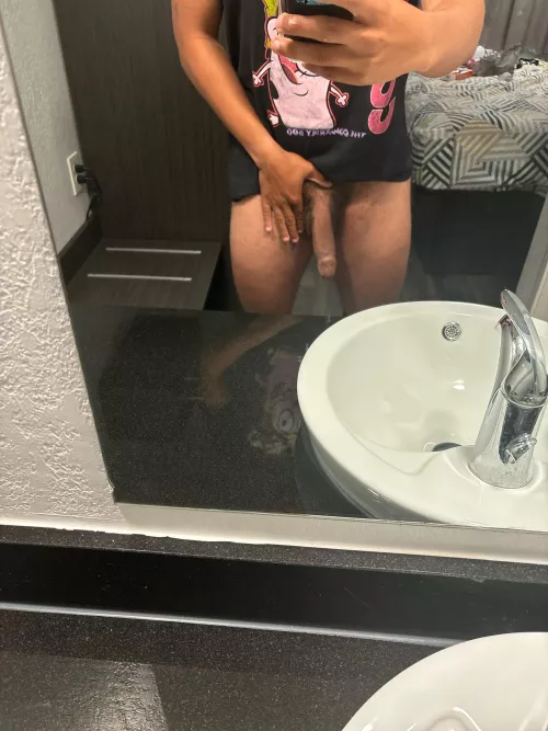 20 [m4f] In town for today and wondering if any girls want some soldiers bbc