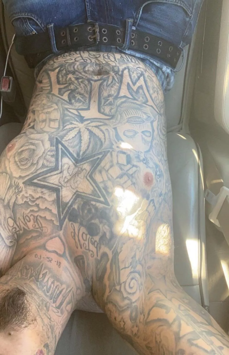 32 Latino down for what ever just ask let’s make some happen lmk what u think 