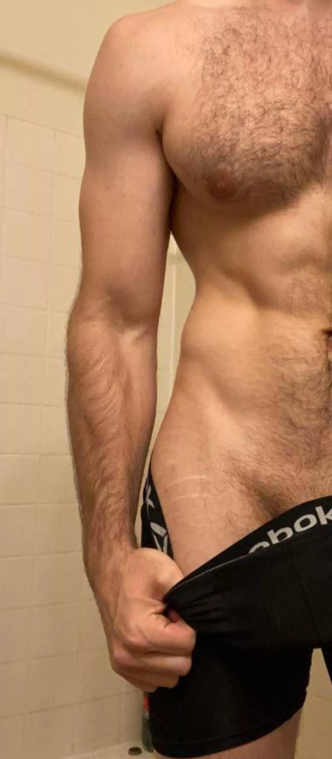 40 [M4F] Cleanup duty