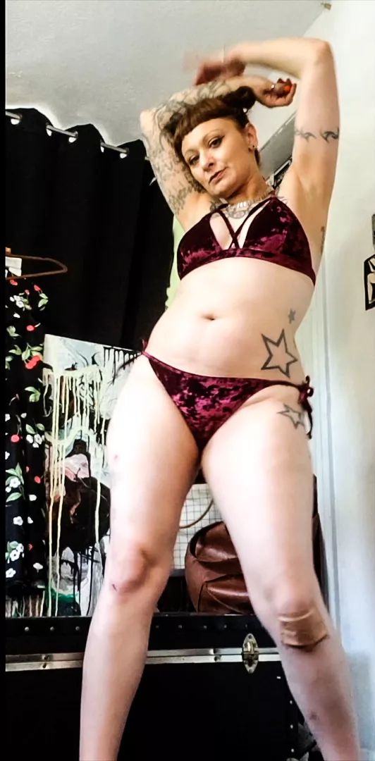 a new velvety set with ties on the sides, i think its a keeper