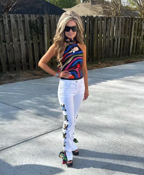 American Traveler girl