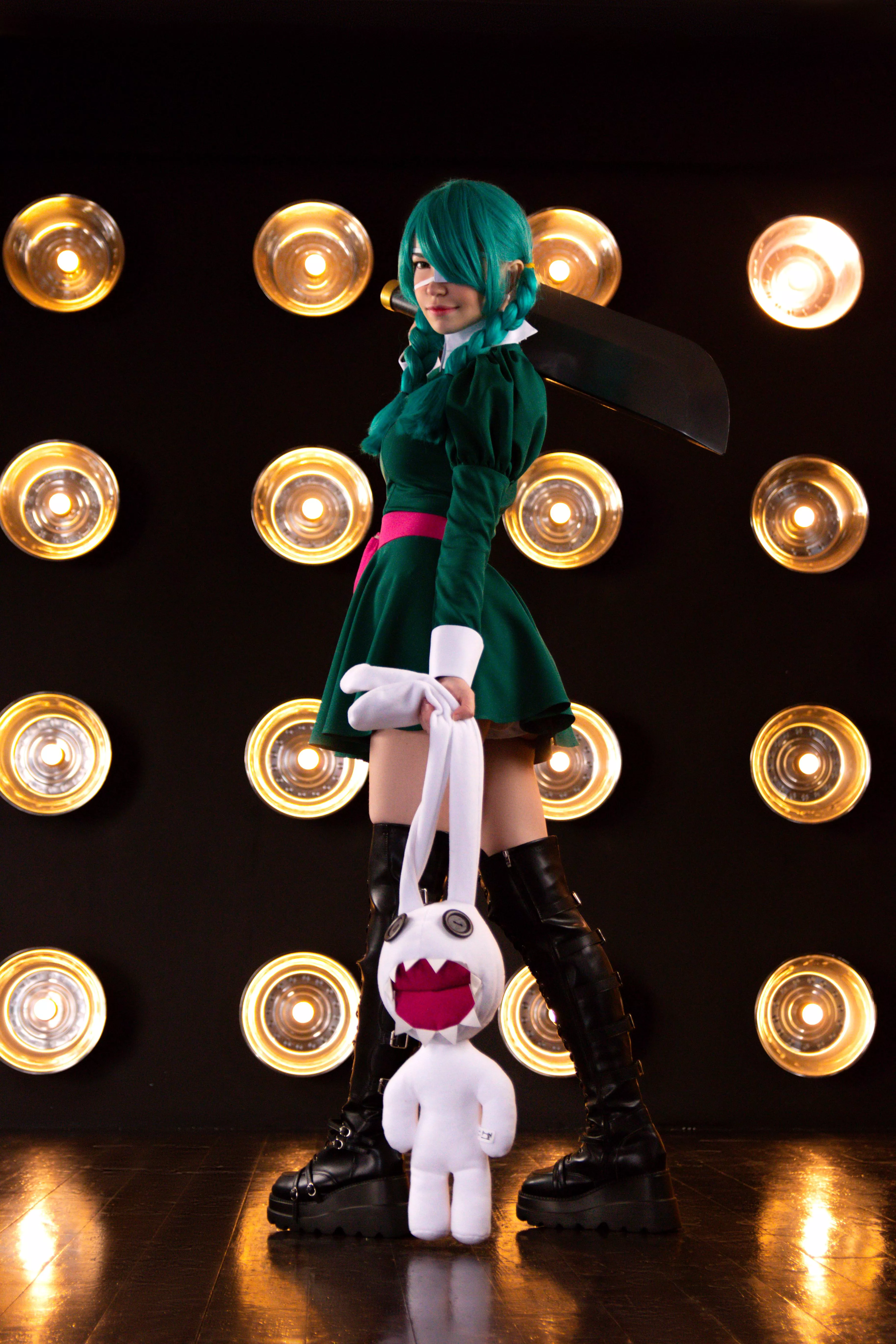 Annie coming to you know where soon! ^^ 