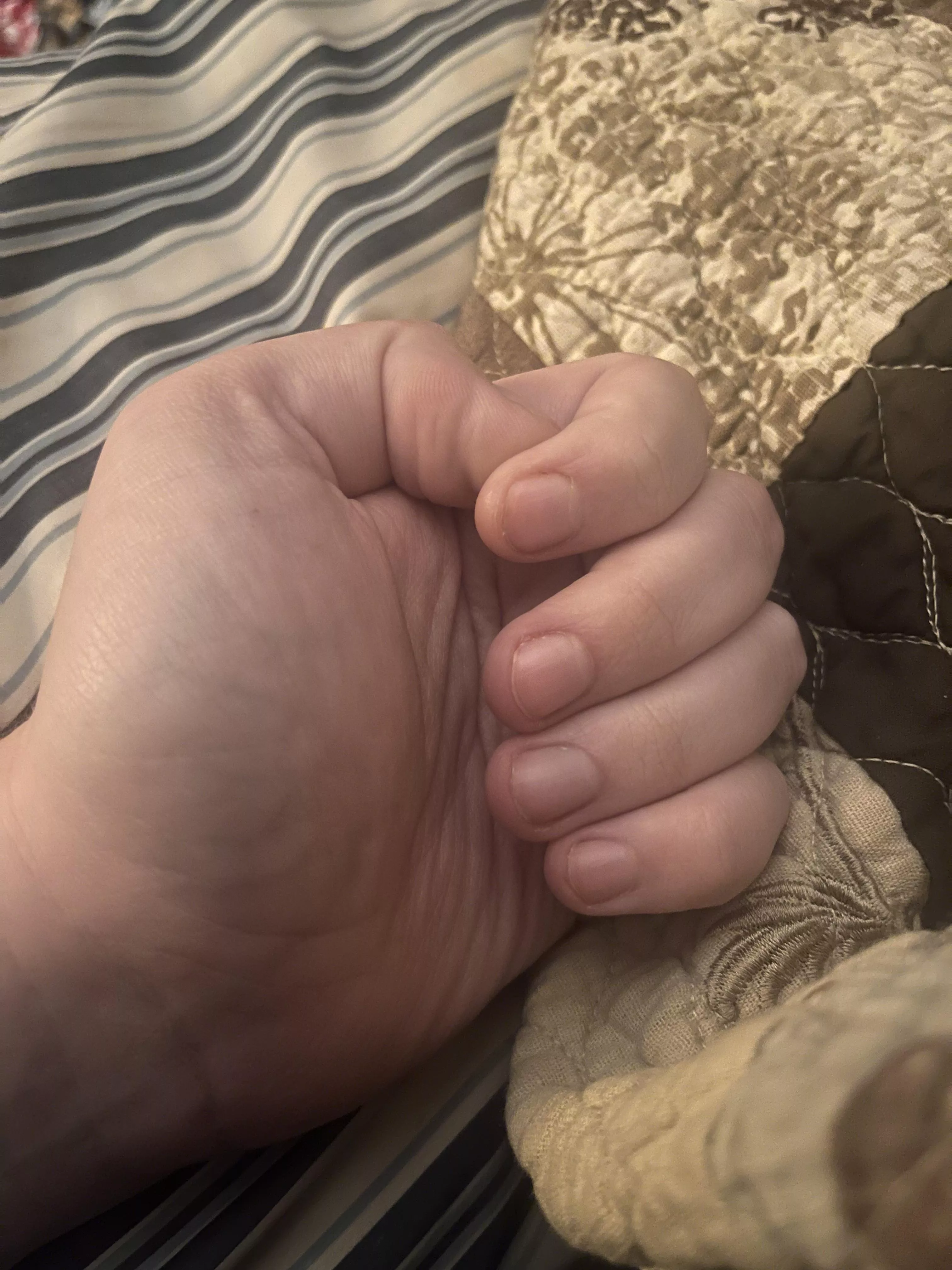 Any ladies need a hand?