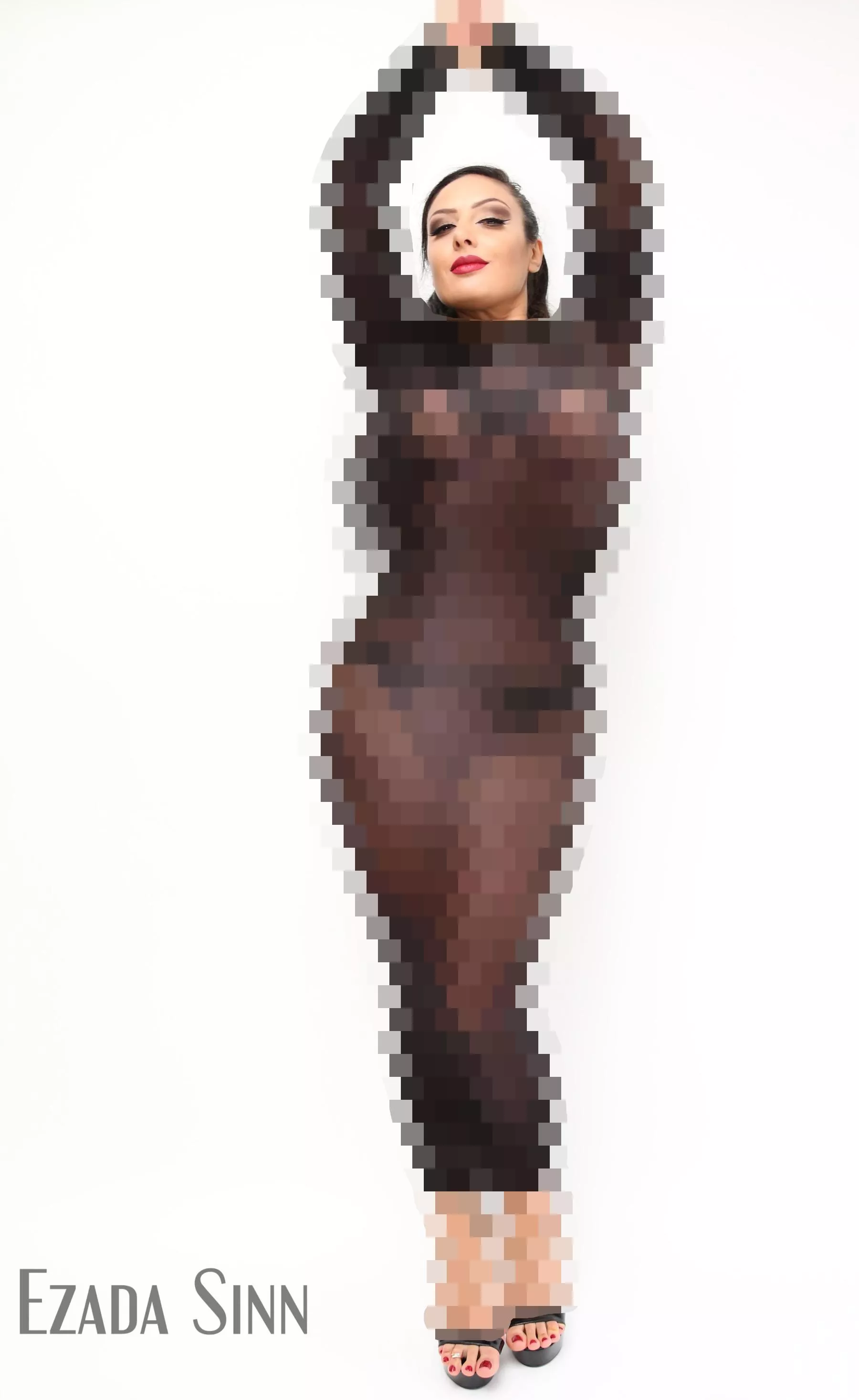 Being almost completely covered in nylon feels so good! 