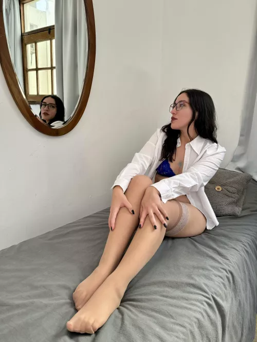 Bonus points if you don’t get my shirt dirty with your precum