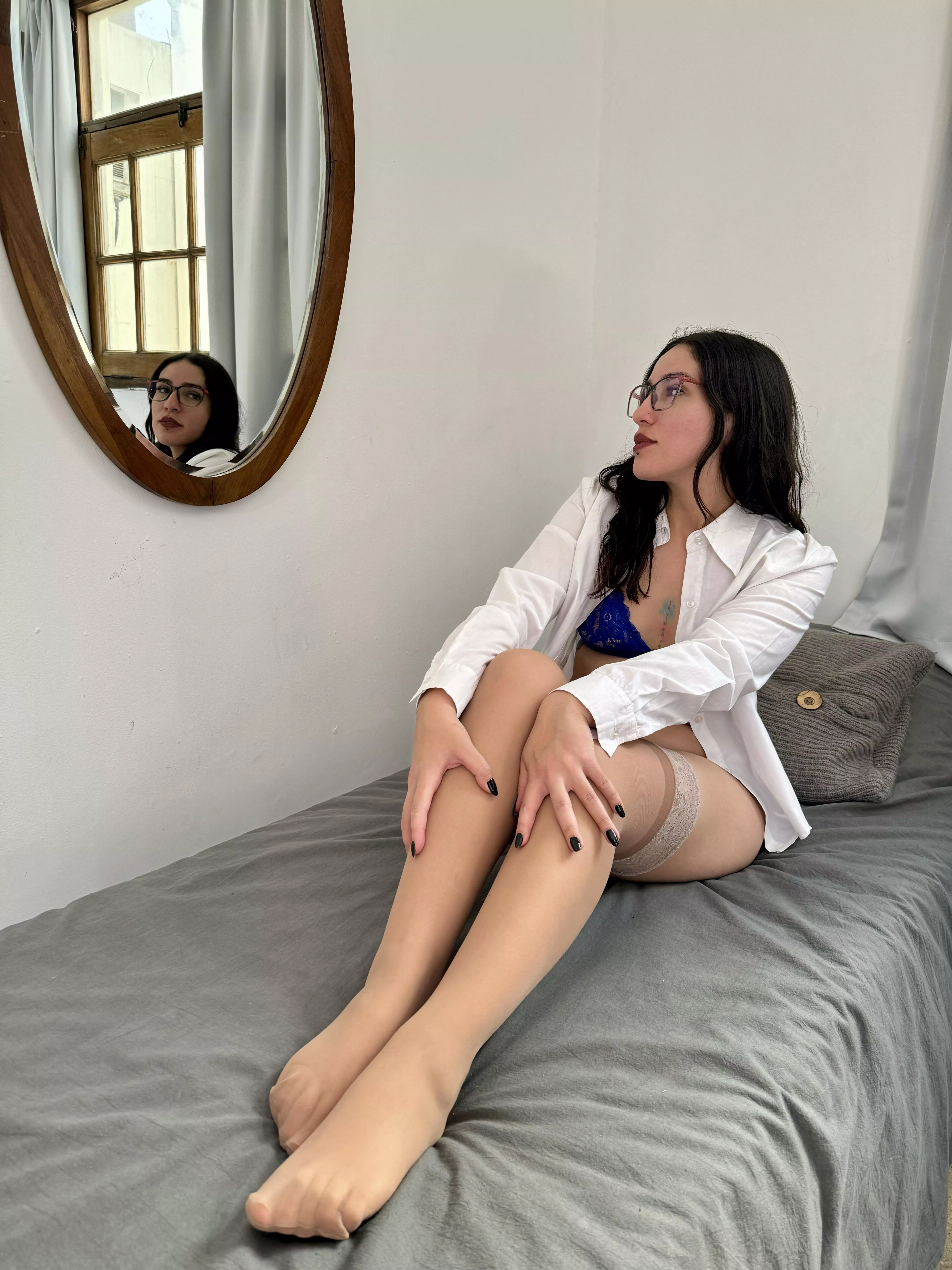 Bonus points if you don’t get my shirt dirty with your precum