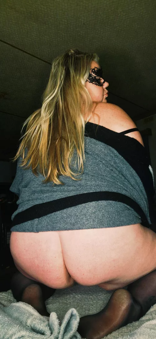 Can I take a seat? On your lap or face will do 😈💦