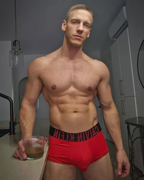 Coffee, tea or me 😏..?