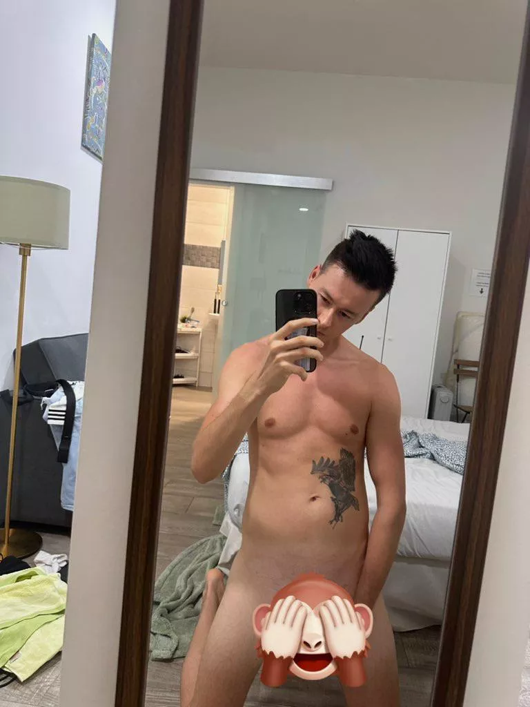 Come and get down on your knees. OnlyFans.com/boysmeetworld