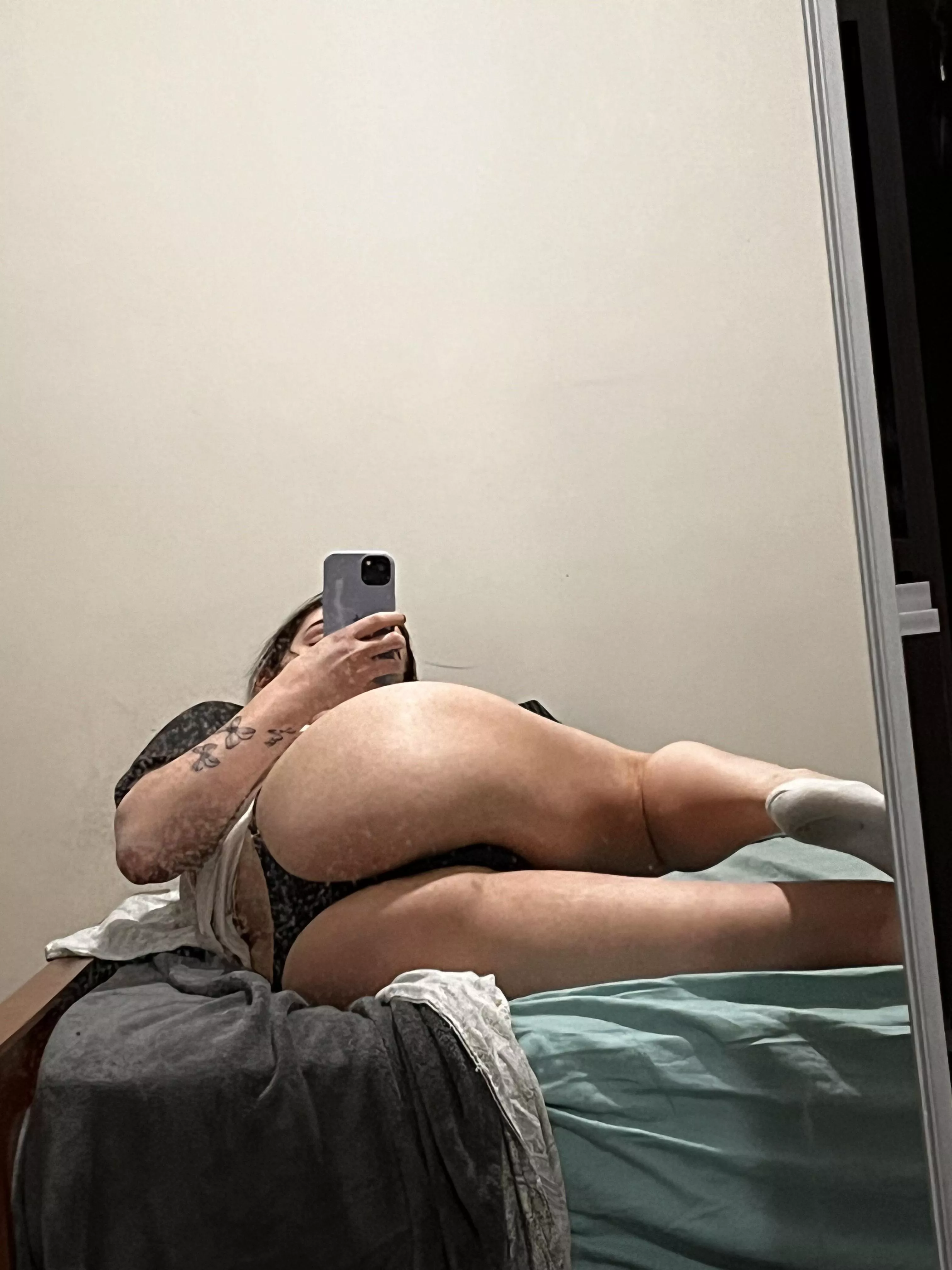 come and play... to get a surprise gift