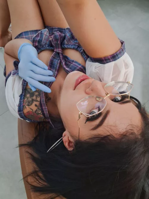 Come teach me something naughty 😈💙