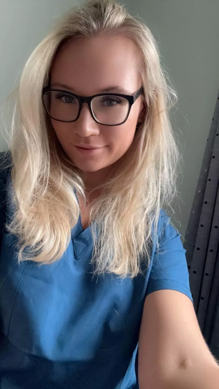 Do you like your women in scrubs? 😜