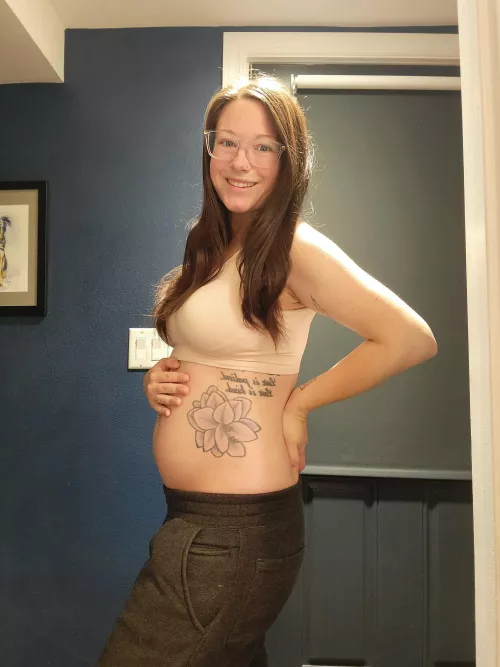 Does my pregnant body get you hard?