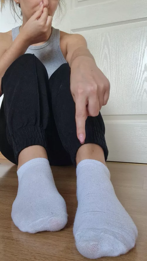 [F] Ew. I dare you to smell them