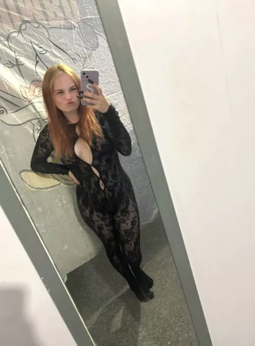 (F19) guys 30+ have the best cocks ;)