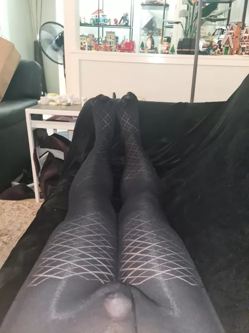 First time wearing this style of tights 