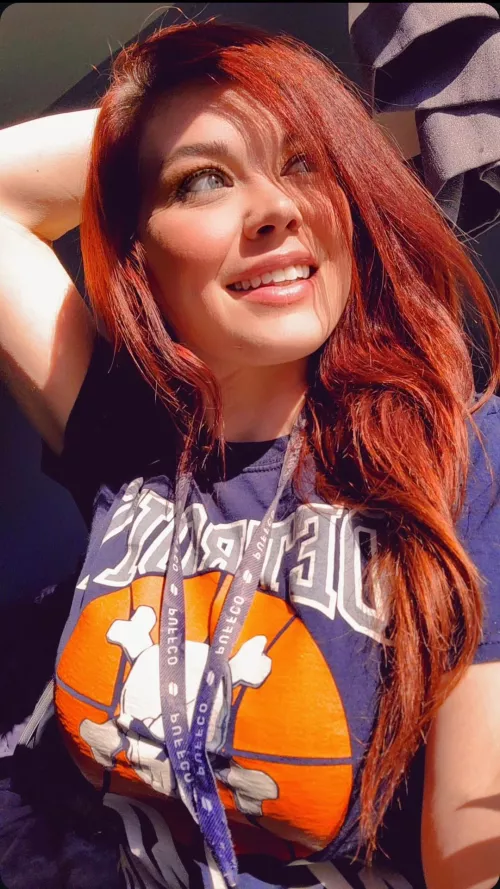 Happy almost Friday face F40 😃