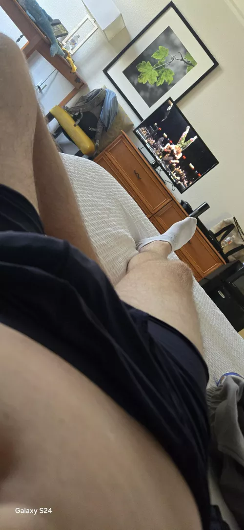 Have a hotel in the scottsdale area for the night and tomorrow night. Any ladies like to enjoy a fun night no expectations