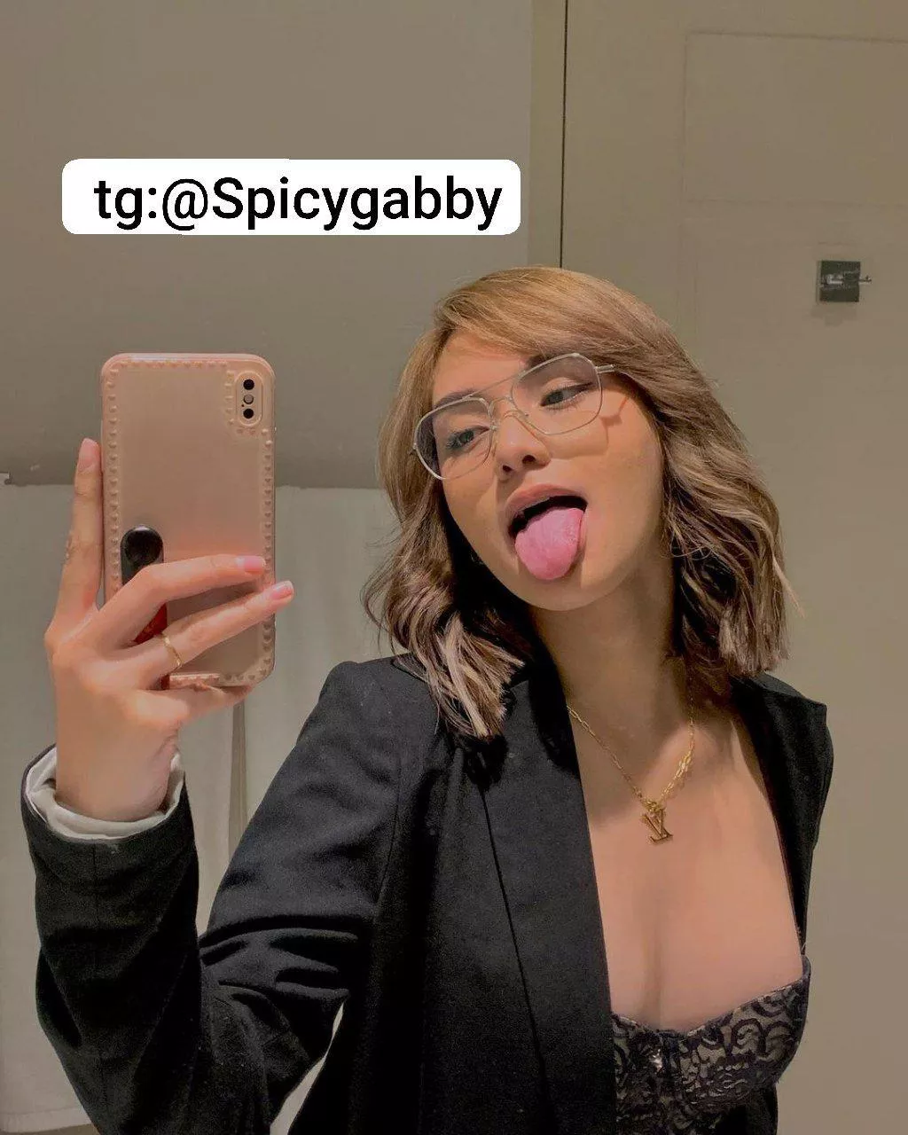 Hi good evening available now BOOKING VCS CONTENTS, MANILA! DM ME ON TG:@Spicygabby
