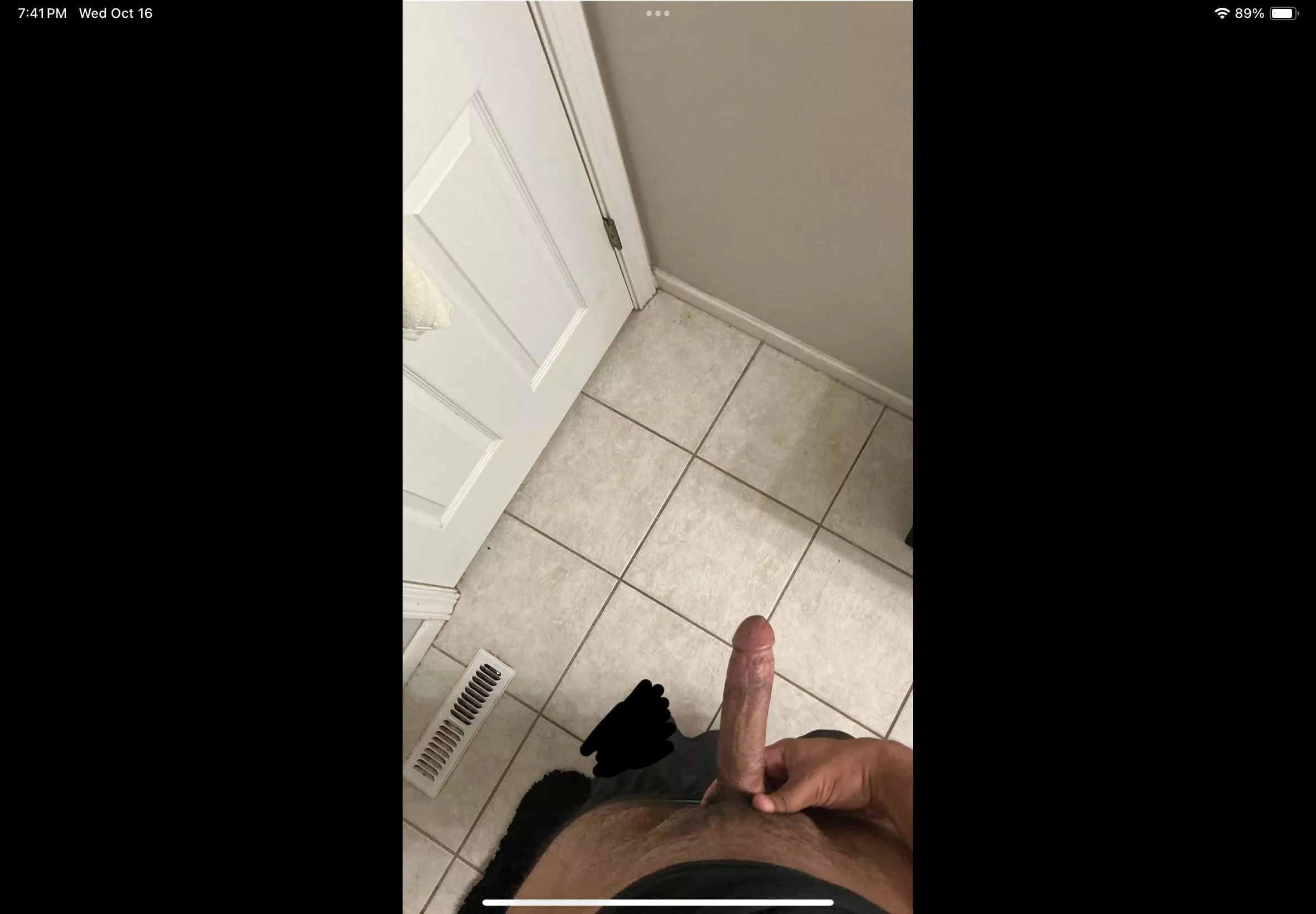 HMU m4f or m4mf. 20 yrs old :)