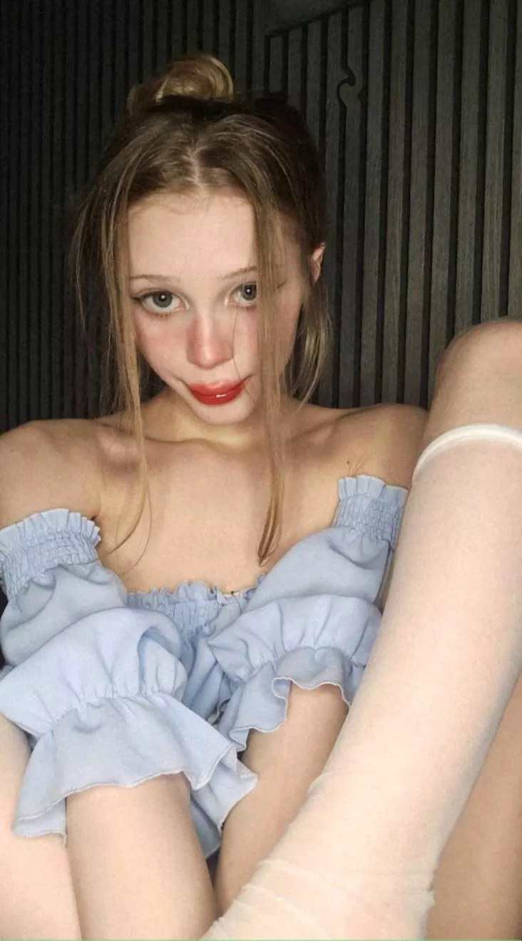 How many licks to get to the center? 😏❤