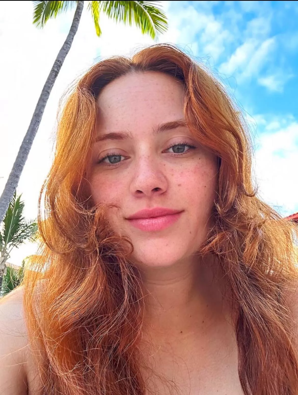 How would you rate me without any makeup?