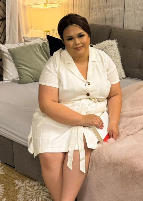 I enjoy reading a good book