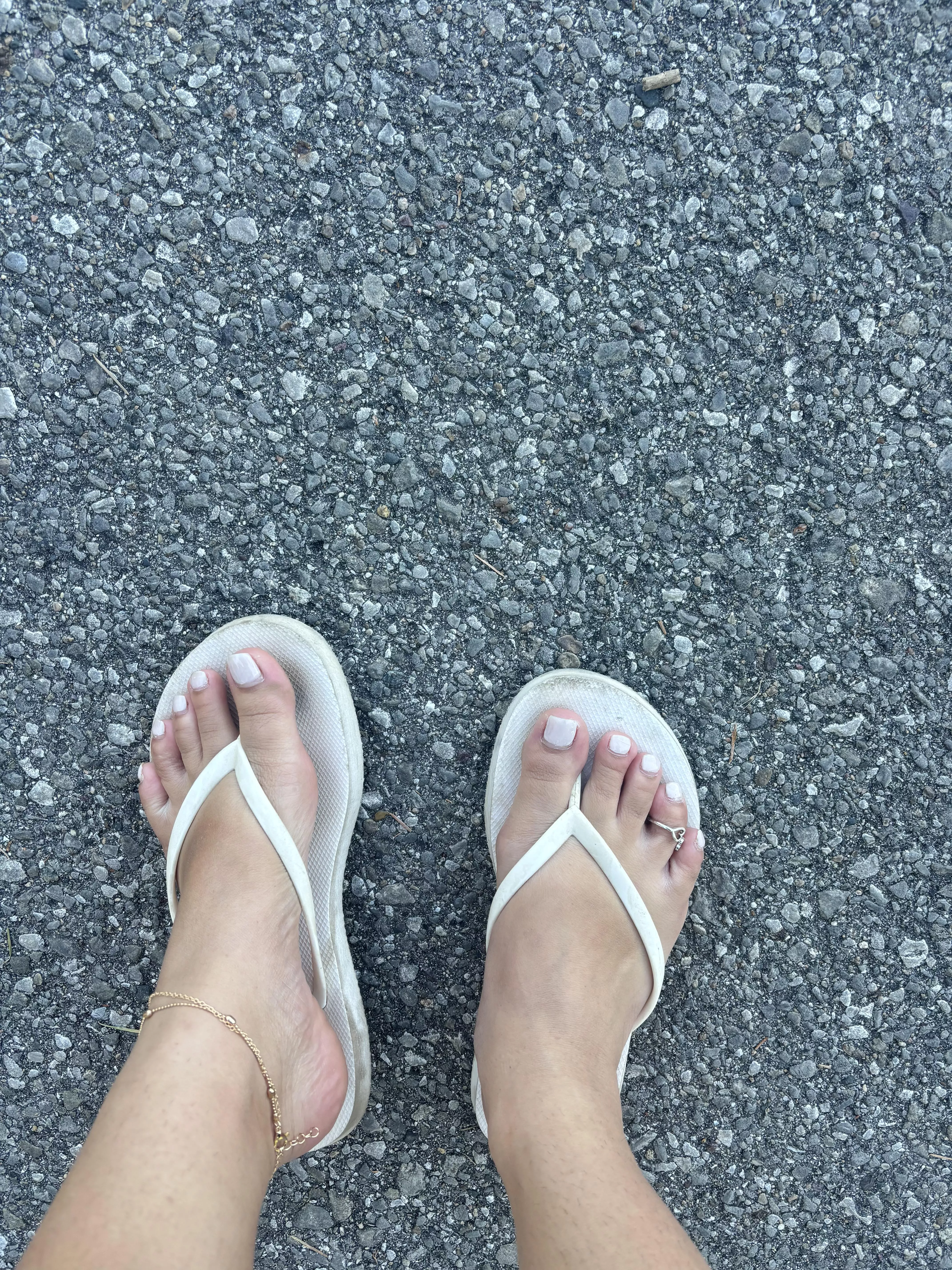I need new flip flops these are so dirty 