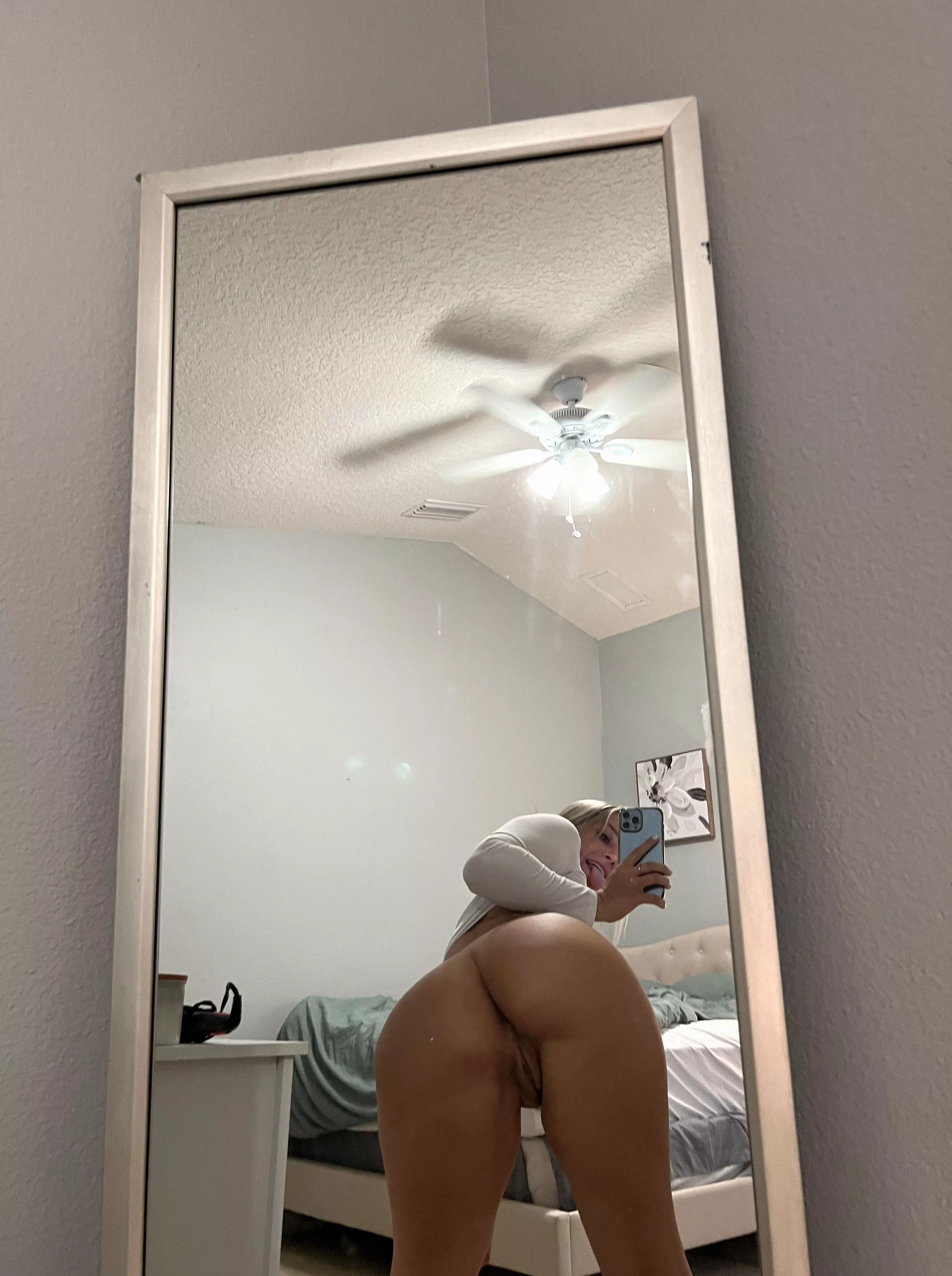 If I was yours would you creampie me on the daily?