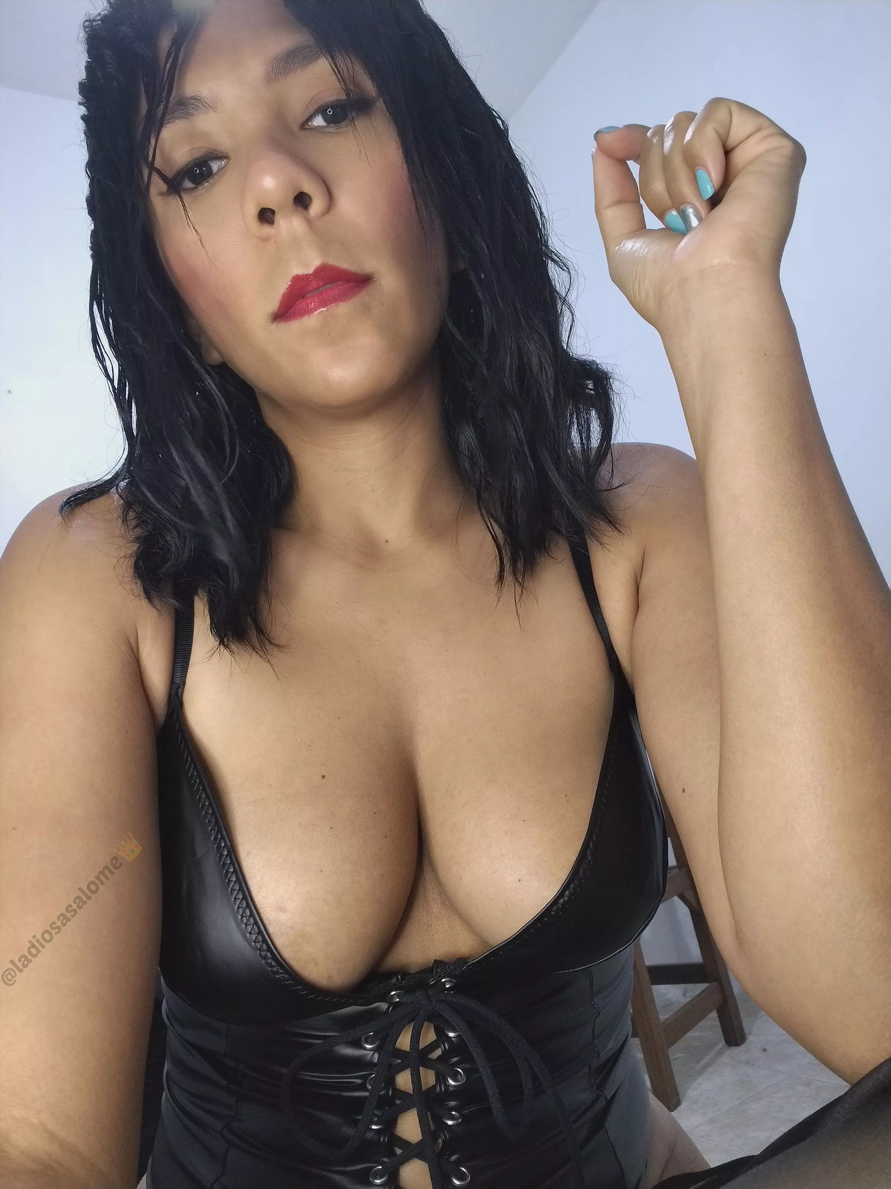 I'm draining wallets, shut up and send your taxes for living