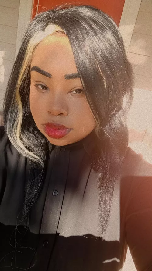 It's payday and a perfect opportunity for you to approach accordingly 