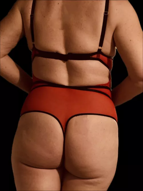 Just an ass Rate 1-10