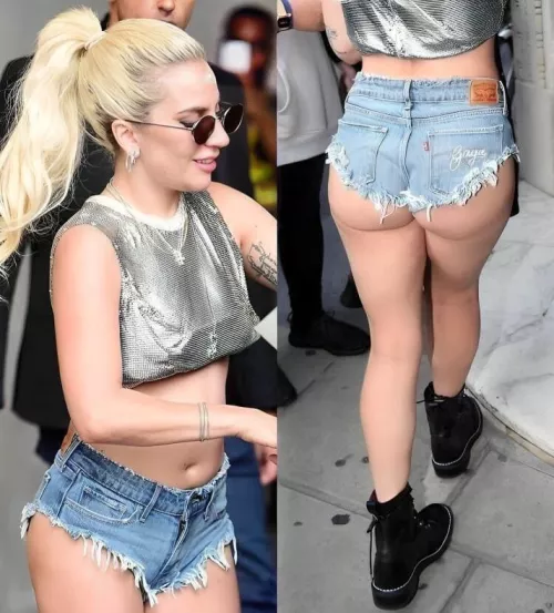Lady Gaga🍑