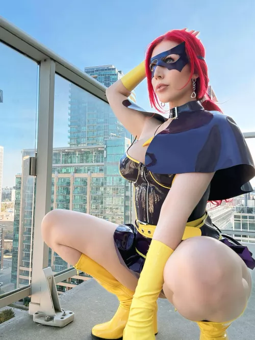 Latex Batgirl here to save the day with shine ✨ (girllikesfun) 