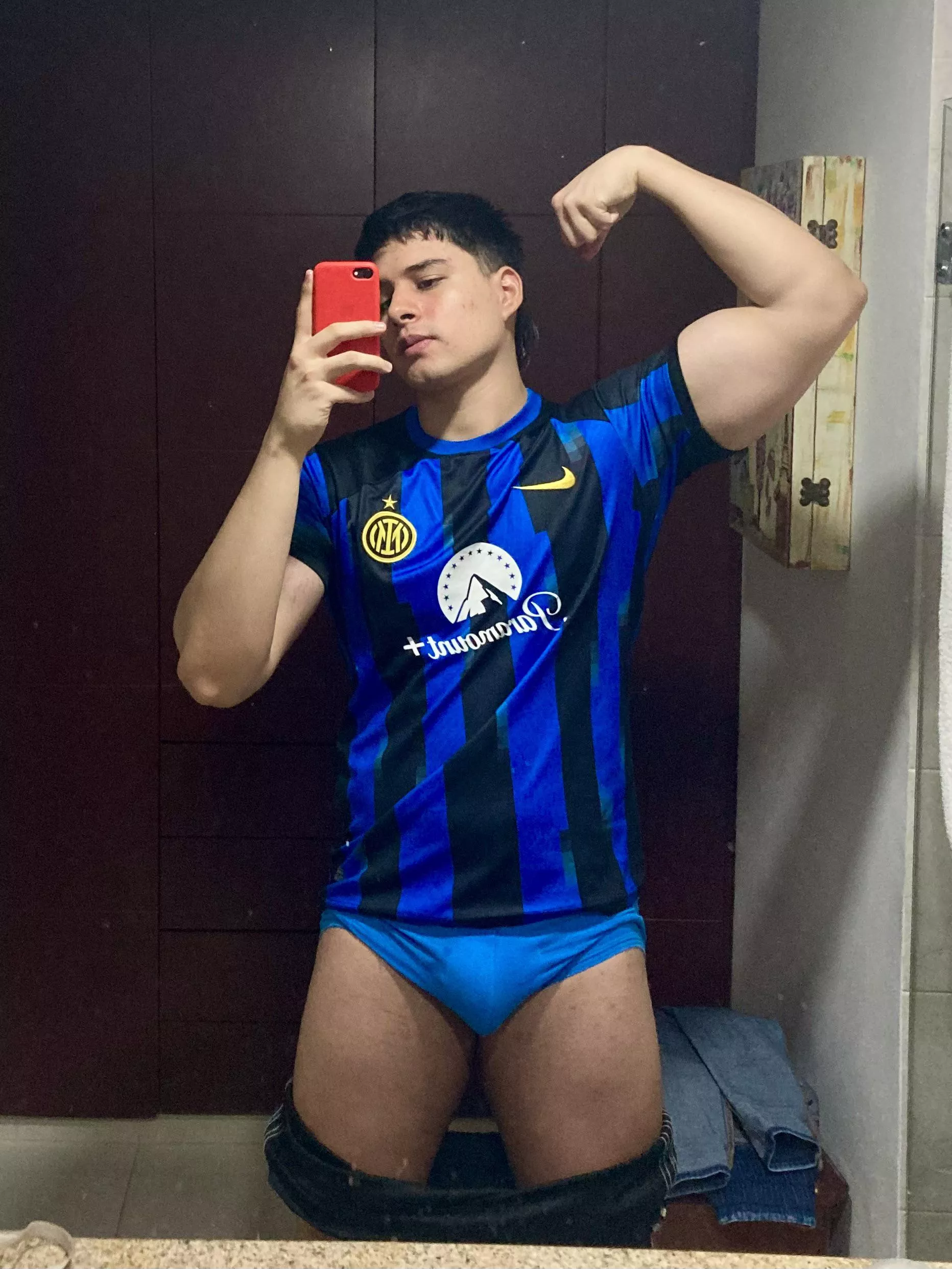 Lick my body after working out