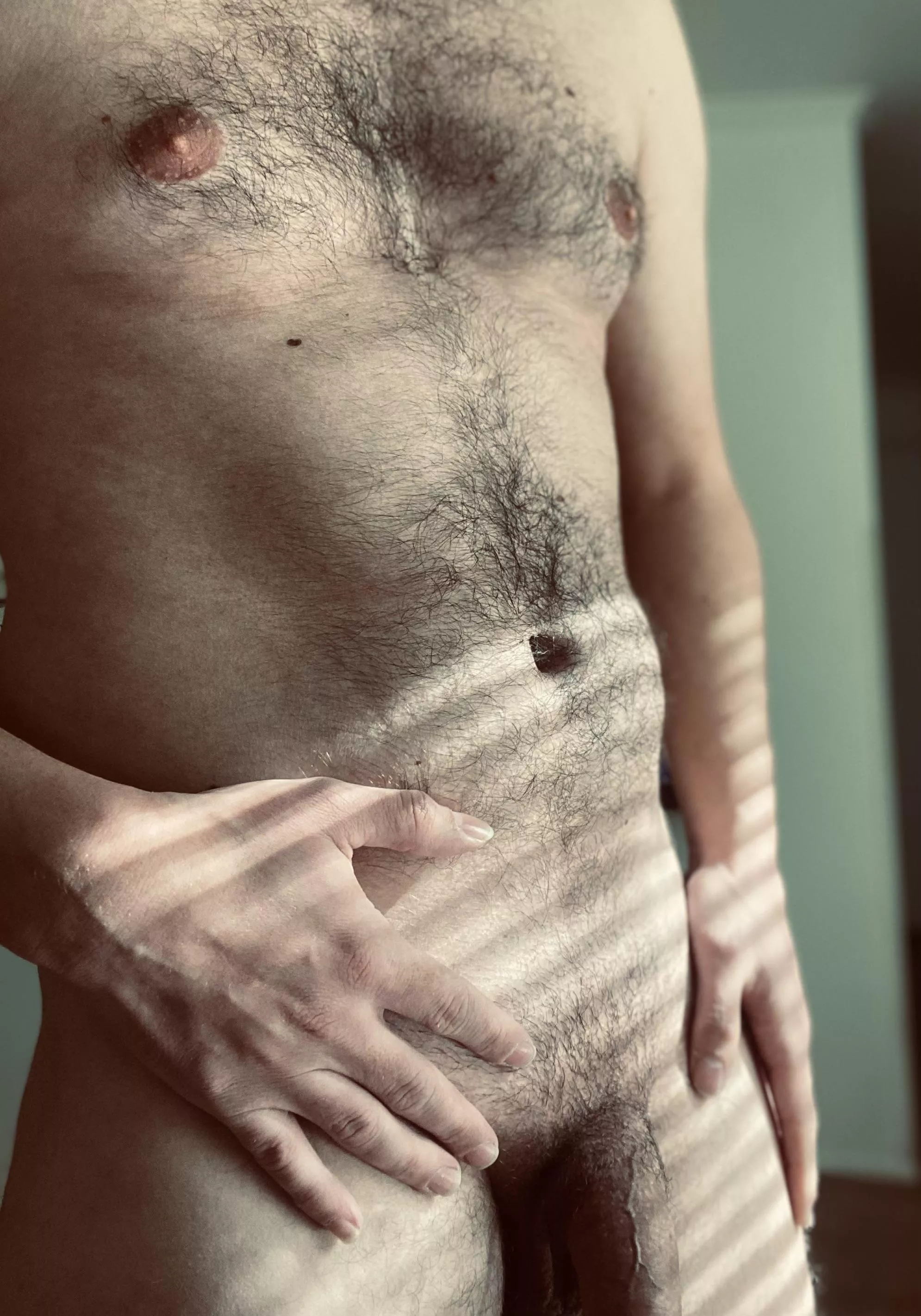 Longing to be kissed while being kissed by the sun