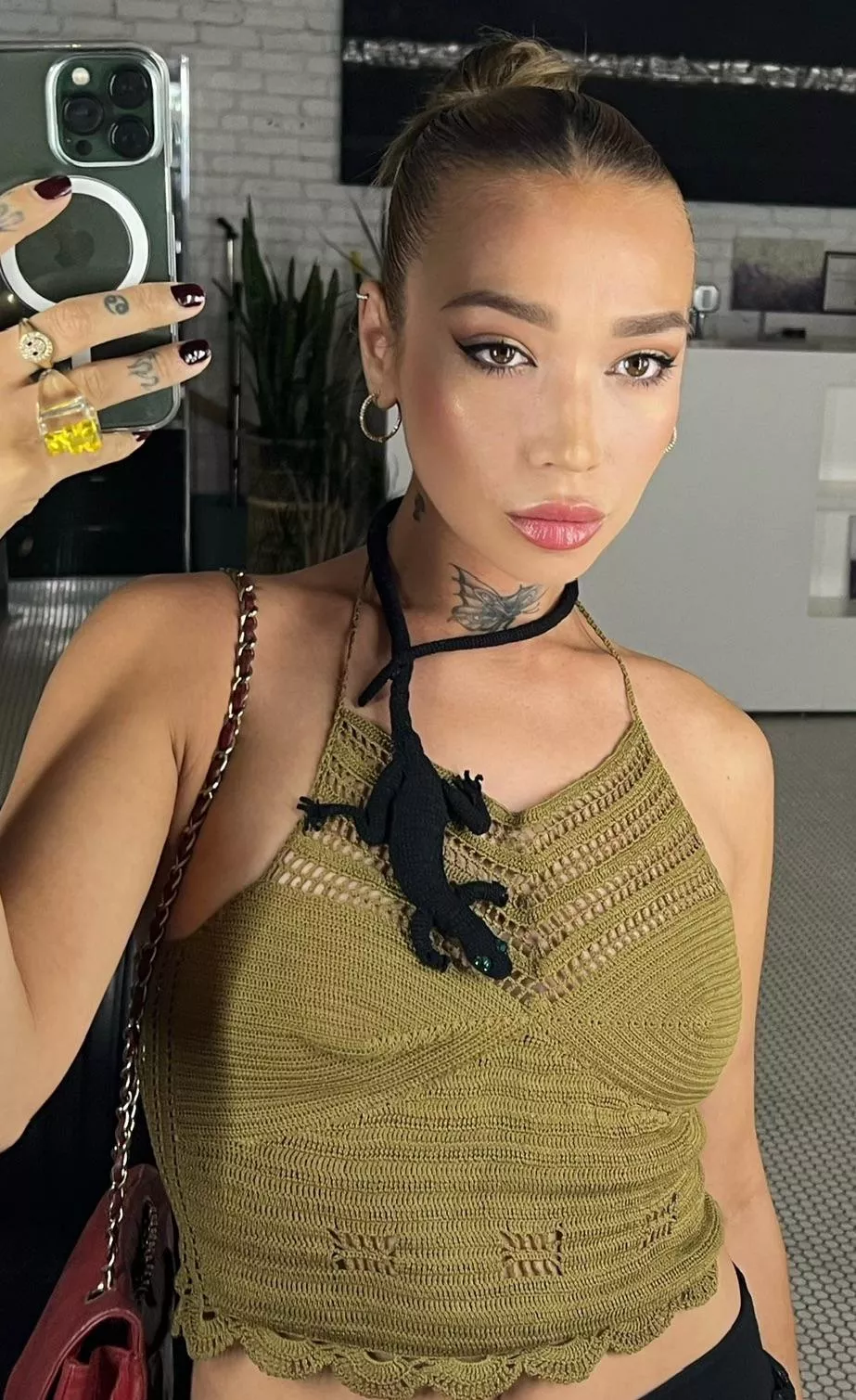 Lost under my spell & I know just how to control you. Lost under my spell & I know just how to control you.