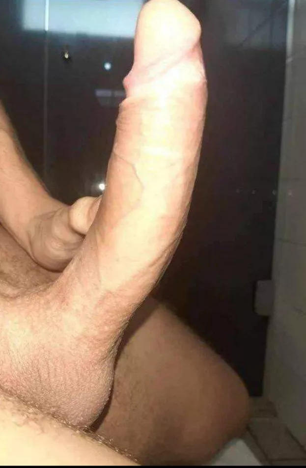 (M) 4F commercial Broadway area